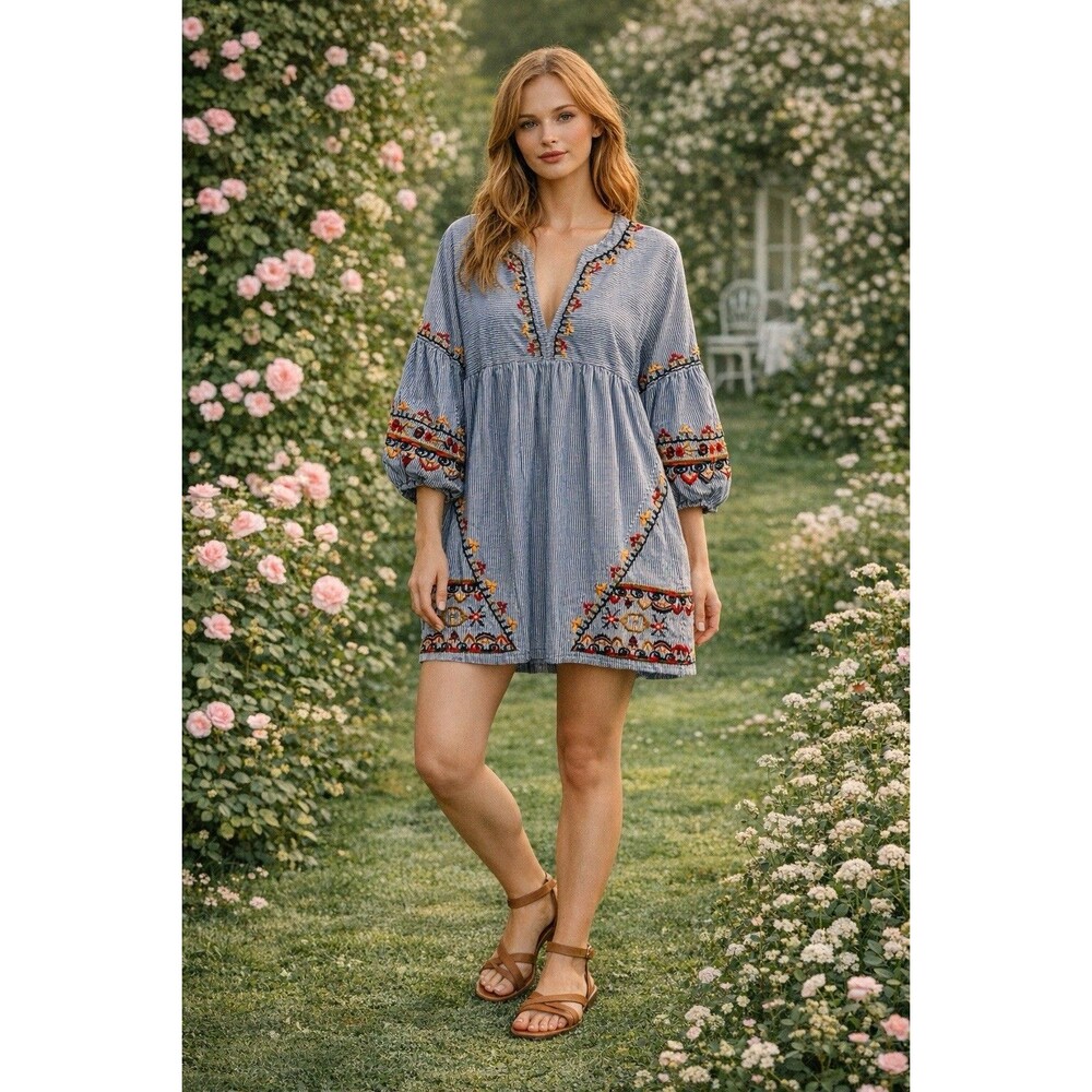 Goodnight Macaroon Women’s Babydoll Dress Blue Stripe Embroidered Womens Sz L
